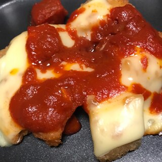 鯵フライのトマトソースチーズ焼き